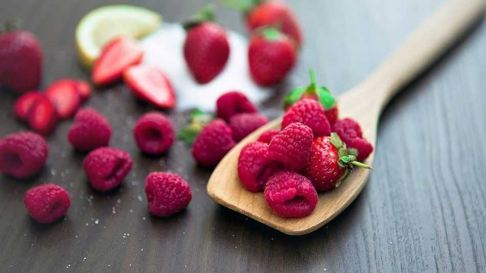 De beste fruktene for smoothieene dine som hjelper deg med å gå ned i vekt.